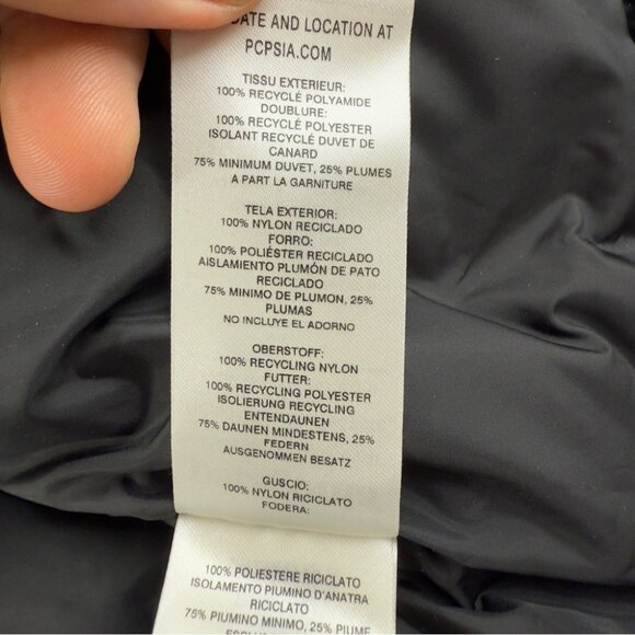 Patagonia NWT Women's Size Small Ravens Rocks Puffer Jacket 28030 - Picture 10 of 14